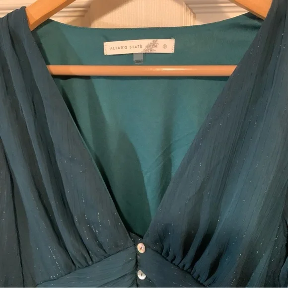 NWOT ALTAR’D STATE Green Maxi Dress with Metallic and Button Details - Picture 2 of 13